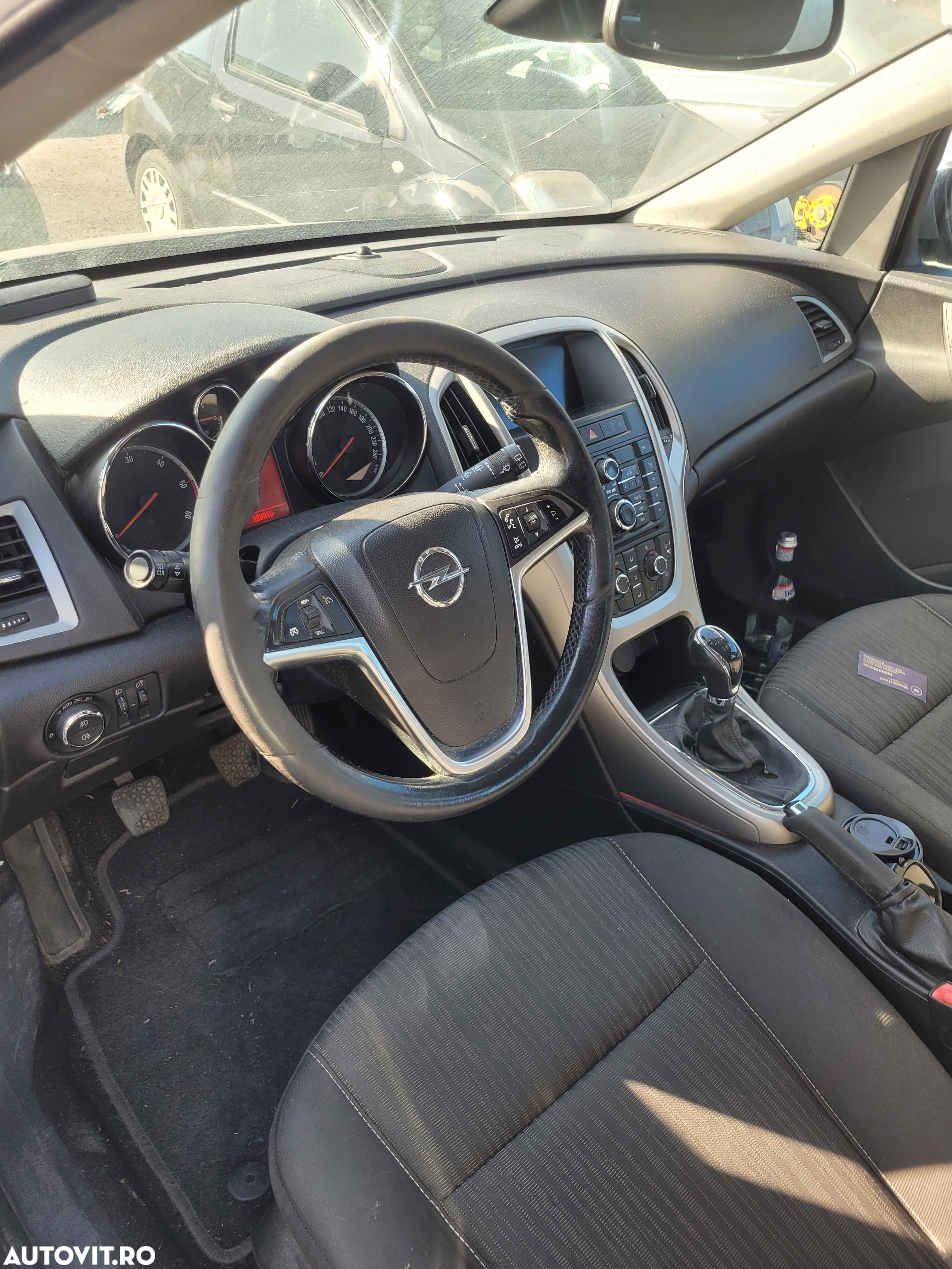 dezmembrez opel astra j,an 2012,motor 1.7 l diesel - 3