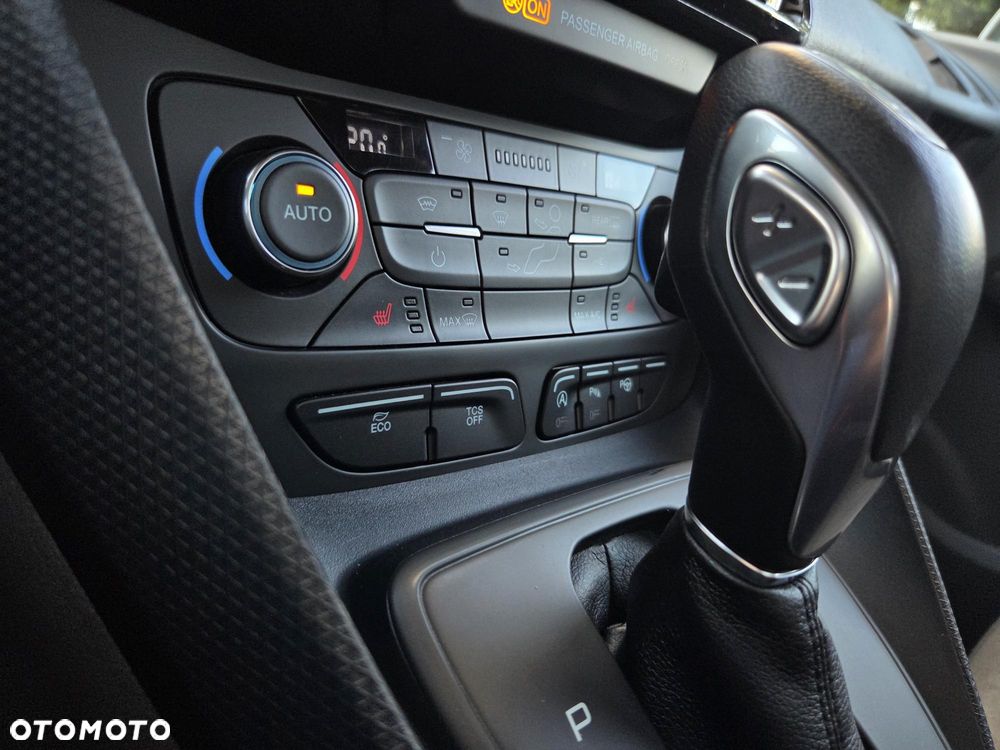 Ford Tourneo Connect Grand - 31