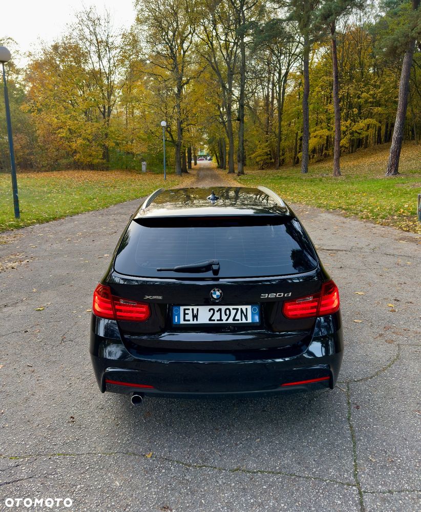 BMW Seria 3 320d xDrive Sport Line - 4