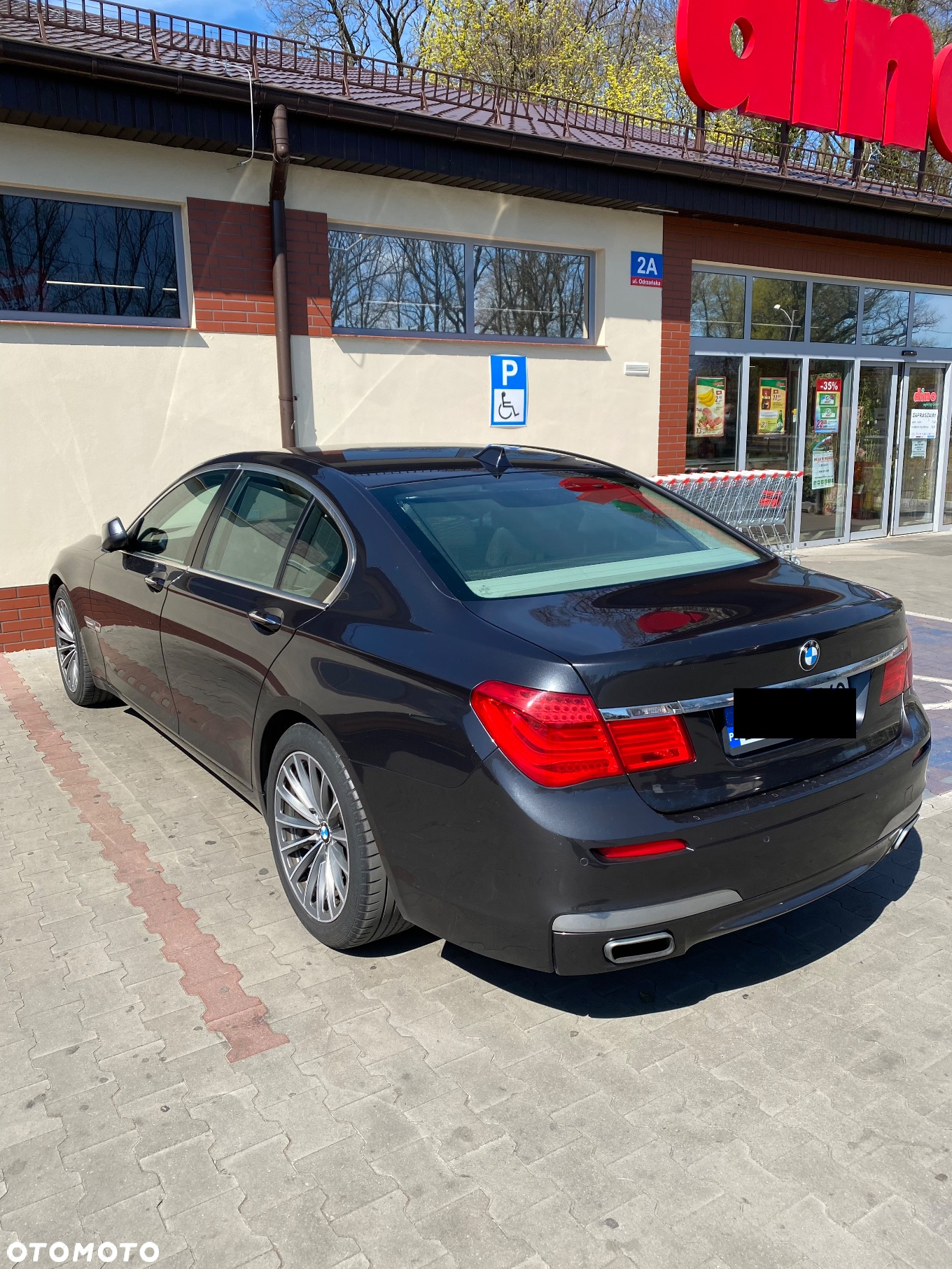 BMW Seria 7 740Li - 7