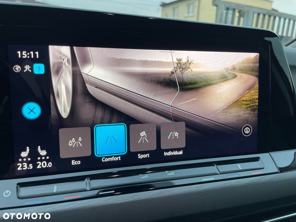 Volkswagen Golf 1.5 TSI EVO Style - 34