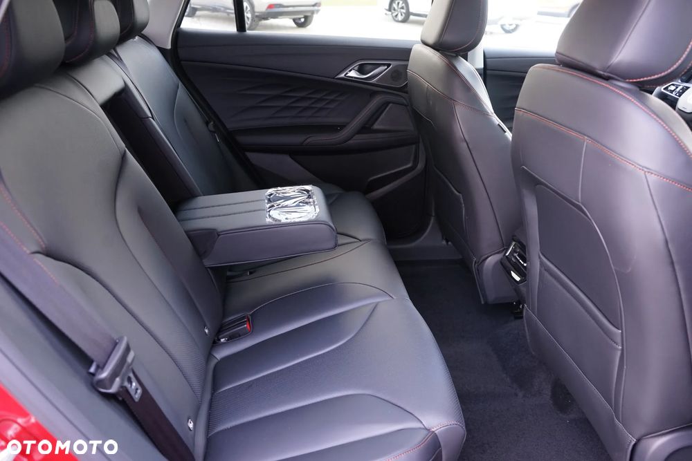 MG HS 1.5T HEV+ Exclusive - 17