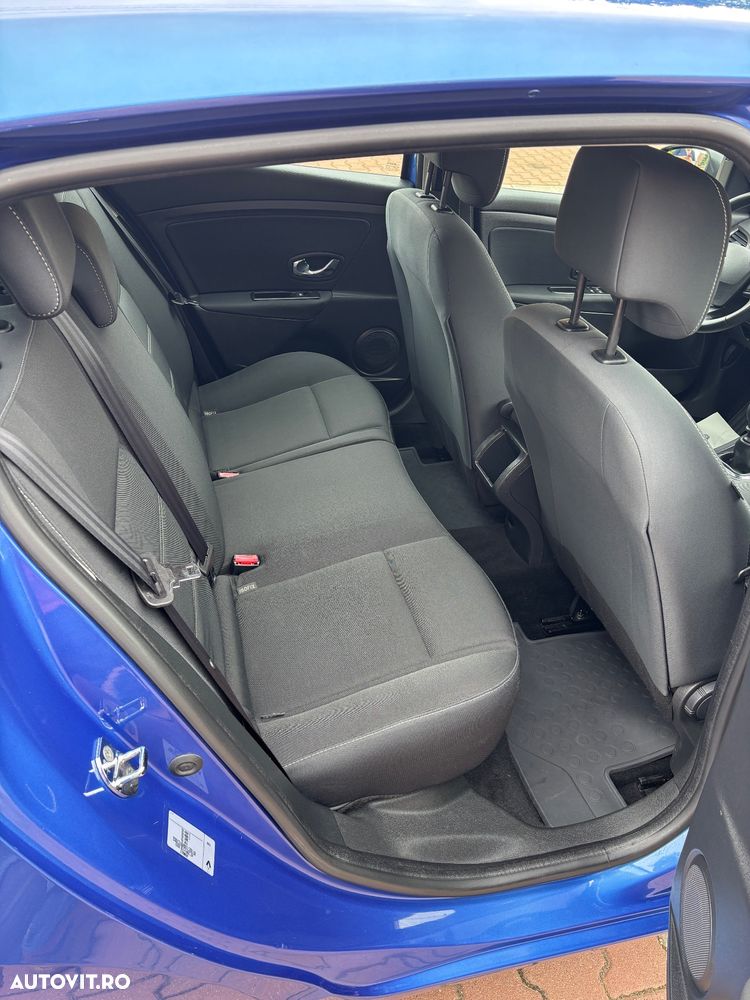 Renault Megane ENERGY TCe 115 Start & Stop LIMITED - 11