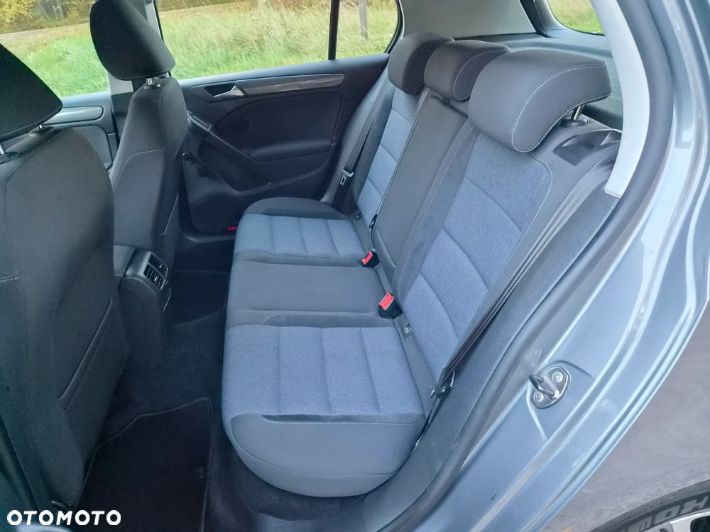Volkswagen Golf 1.2 TSI Style - 32