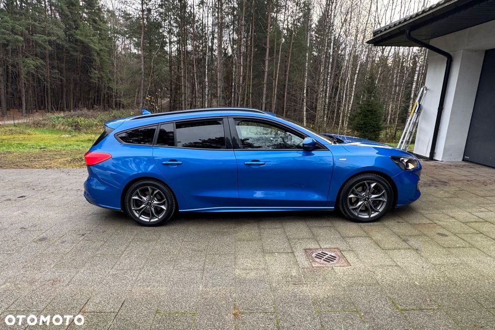 Ford Focus 1.5 EcoBoost ST-Line - 8