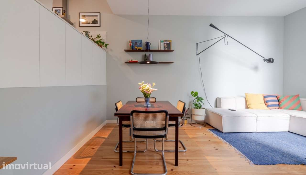 Apartamento T2 Duplex com pátio e varanda na Boavista no Porto - Grande imagem: 5/23
