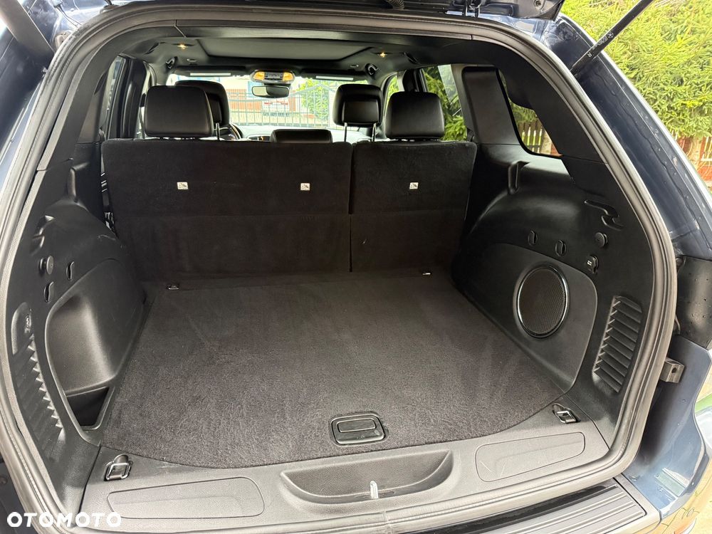Jeep Grand Cherokee - 14