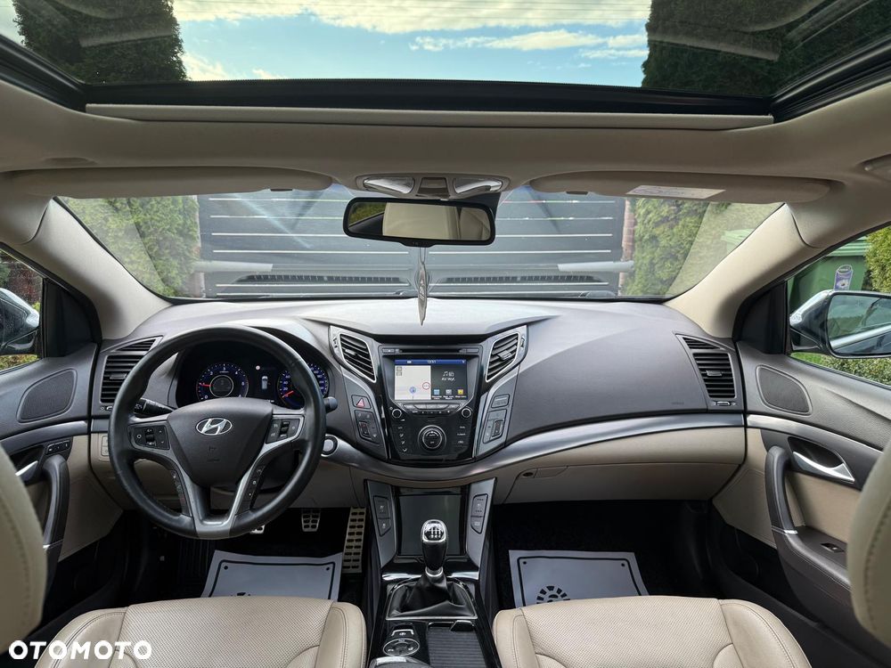 Hyundai i40 Kombi 1.7 CRDi Premium - 18