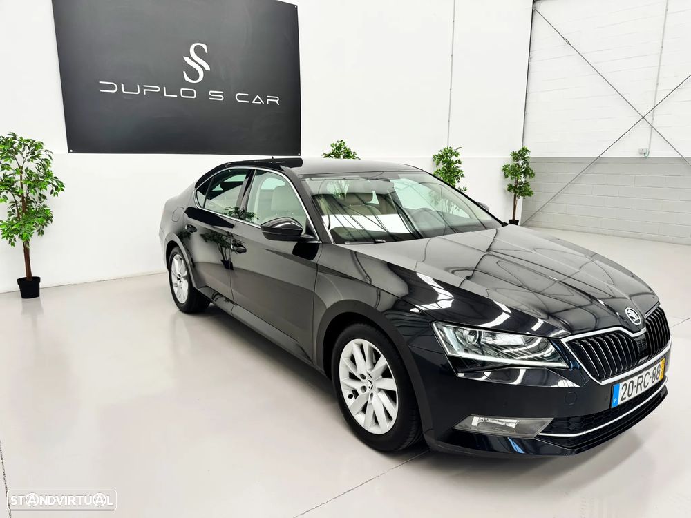 Skoda Superb 2.0 TDI Laurin&Klement DSG - 4