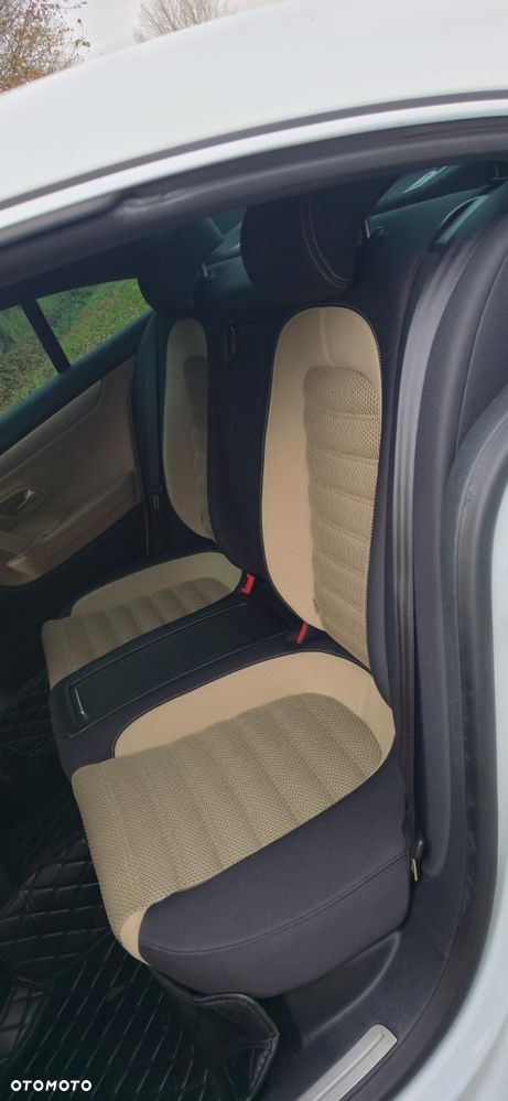 Volkswagen CC 3.6 V6 4Motion DSG - 19