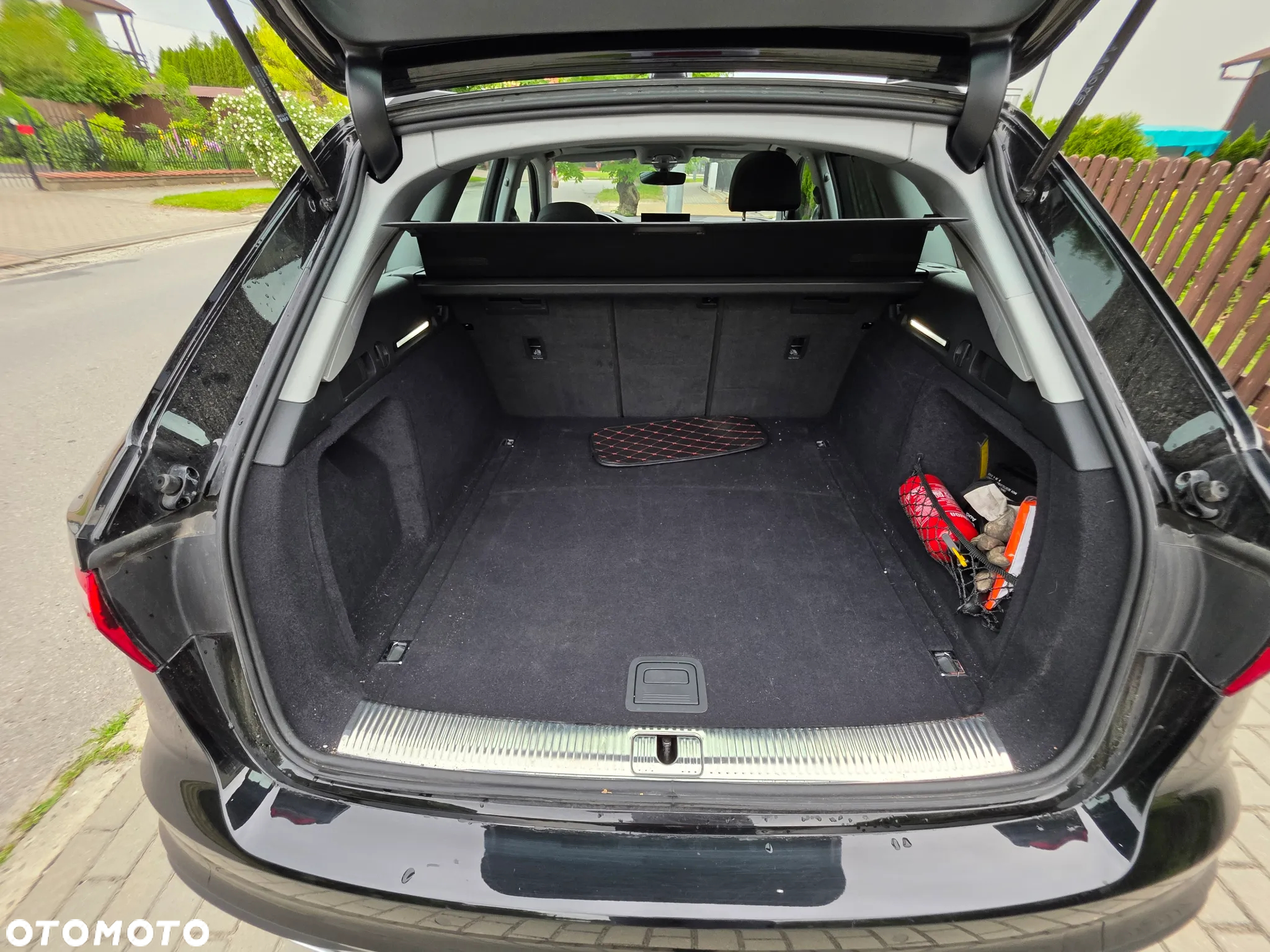 Audi A4 Avant 35 TFSI S tronic design - 17
