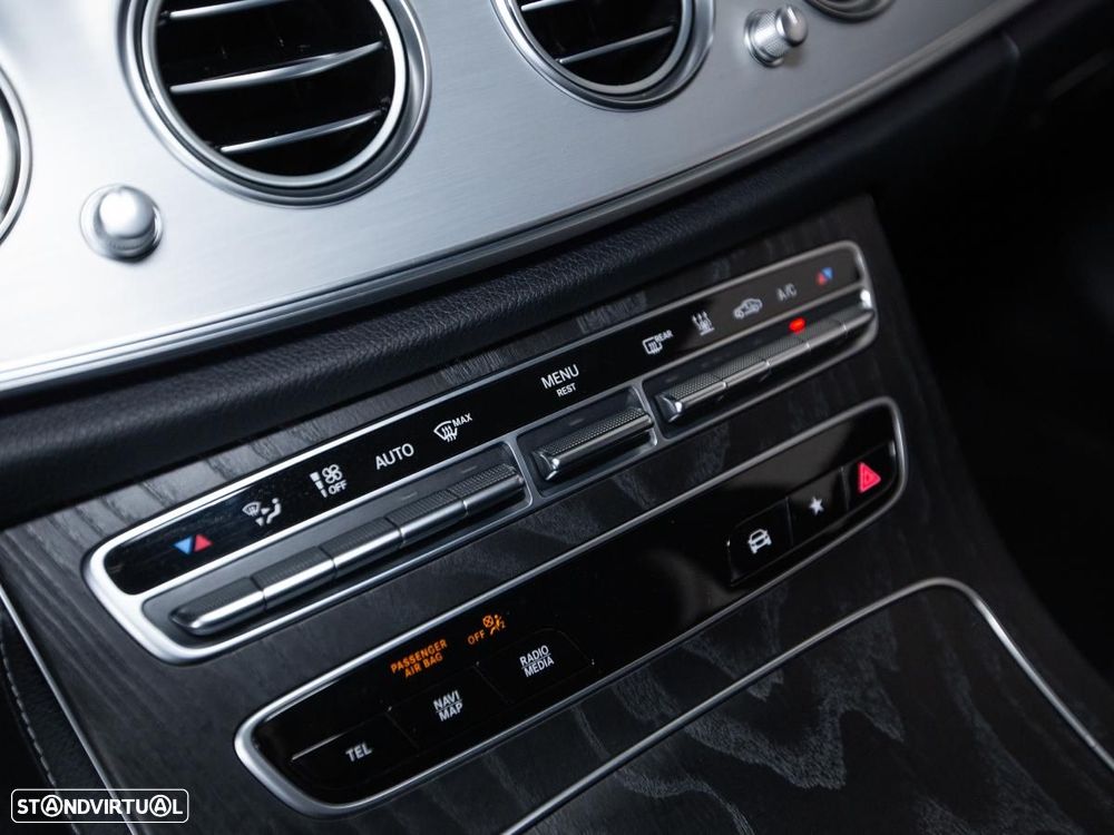 Mercedes-Benz E 300 de AMG Line - 20