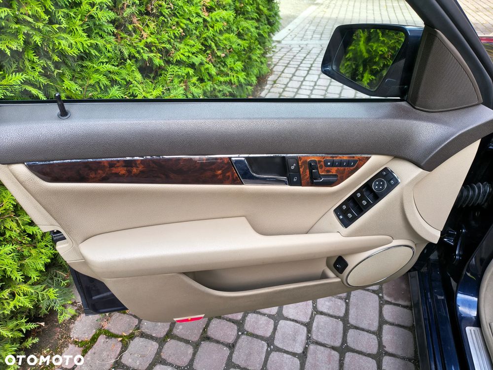 Mercedes-Benz Klasa C - 20