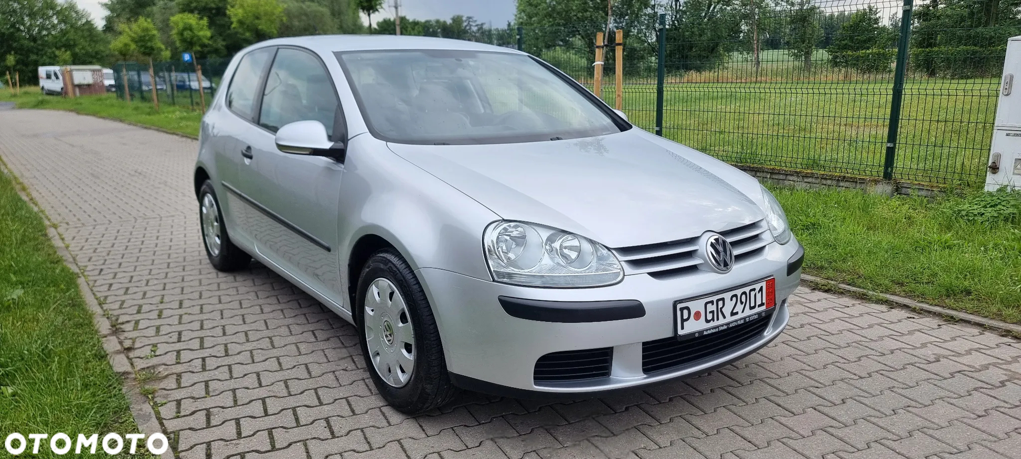 Volkswagen Golf - 5