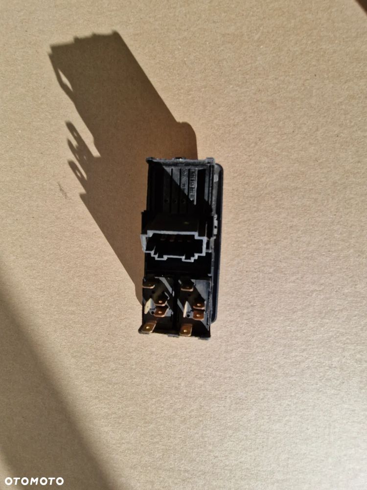 PRZEŁĄCZNIK SZYB VW T4 7D0959539 7D0959555 - 9