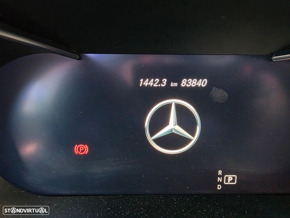 Mercedes-Benz GLC 300 d 4Matic 9G-TRONIC AMG Line - 12