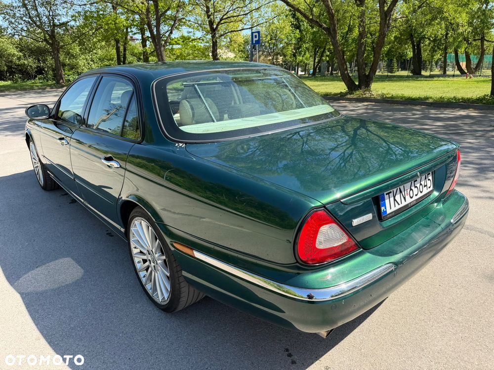 Jaguar XJR 4.2 - 3