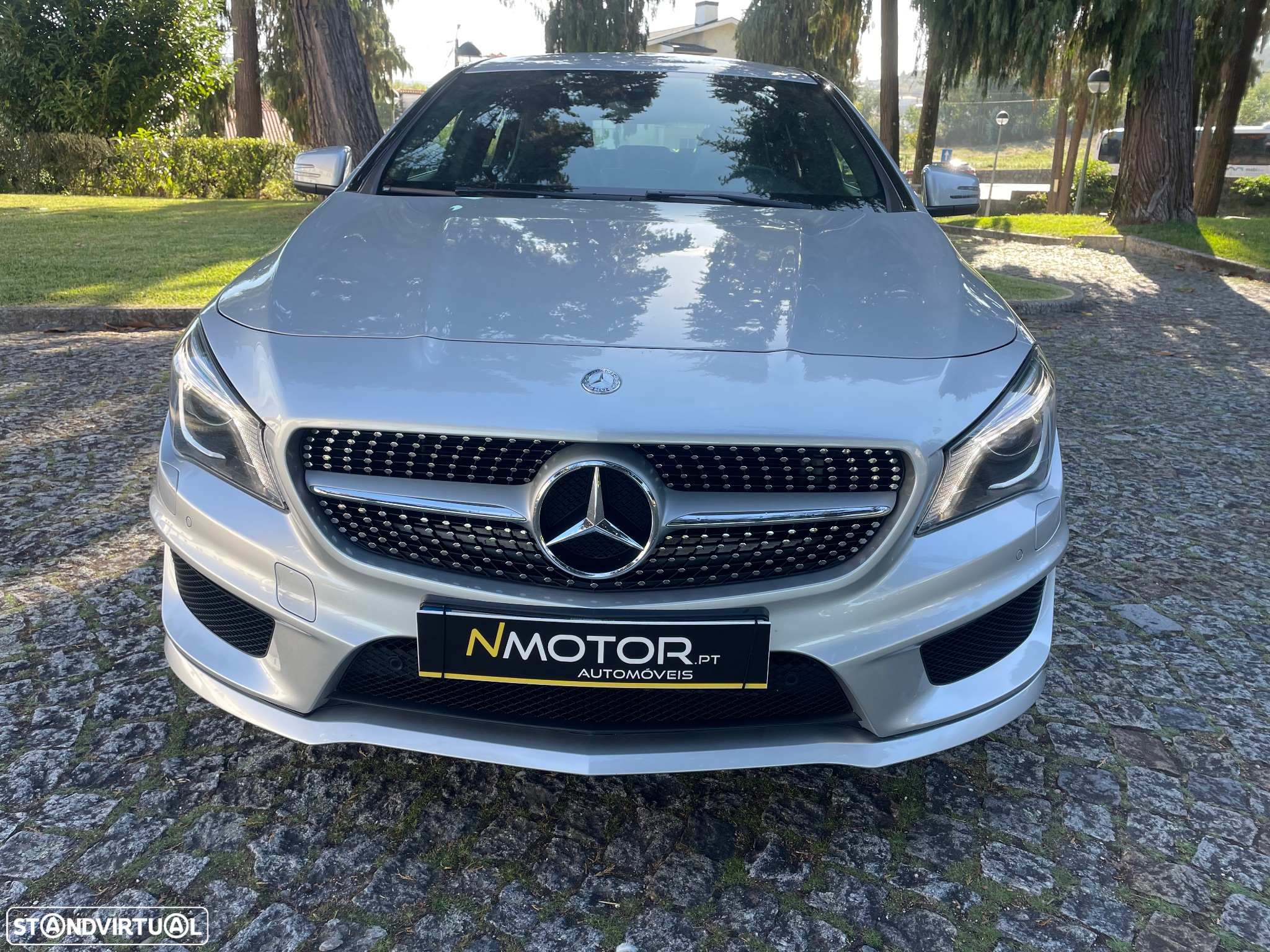 Mercedes-Benz CLA 200 d Shooting Brake AMG Line Aut. - 2