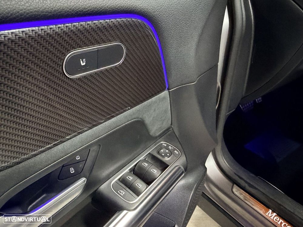 Mercedes-Benz GLA 250 e AMG Line - 25