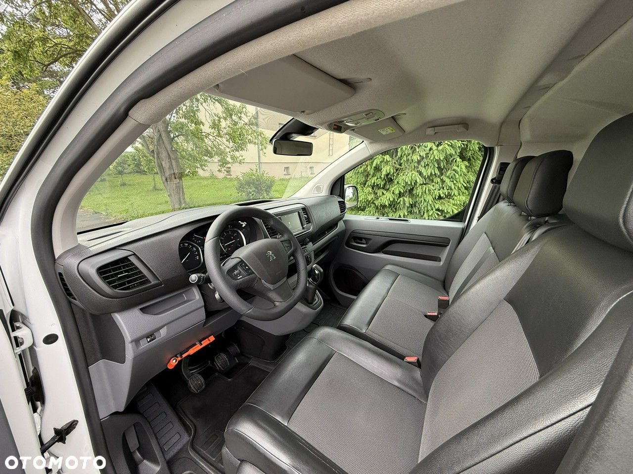 Peugeot Expert - 13