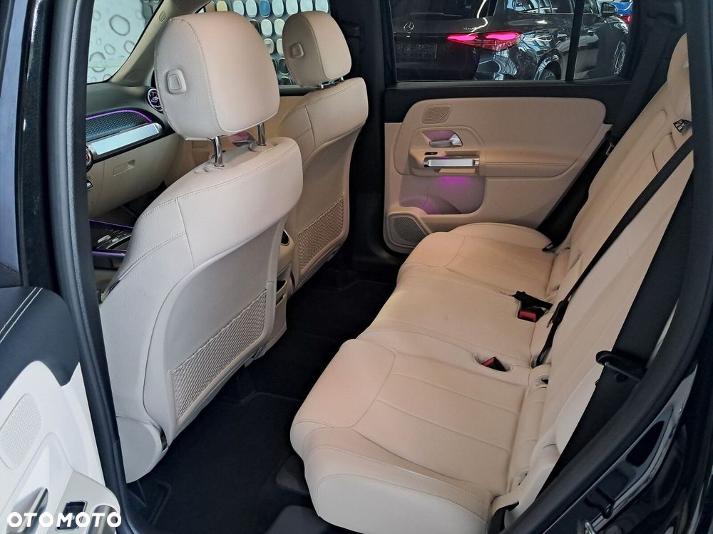 Mercedes-Benz GLB - 35