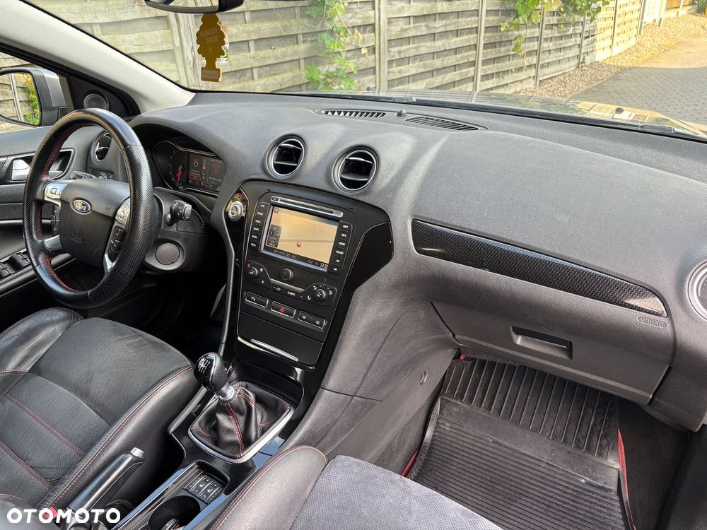 Ford Mondeo 2.0 EcoBoost Titanium S - 35