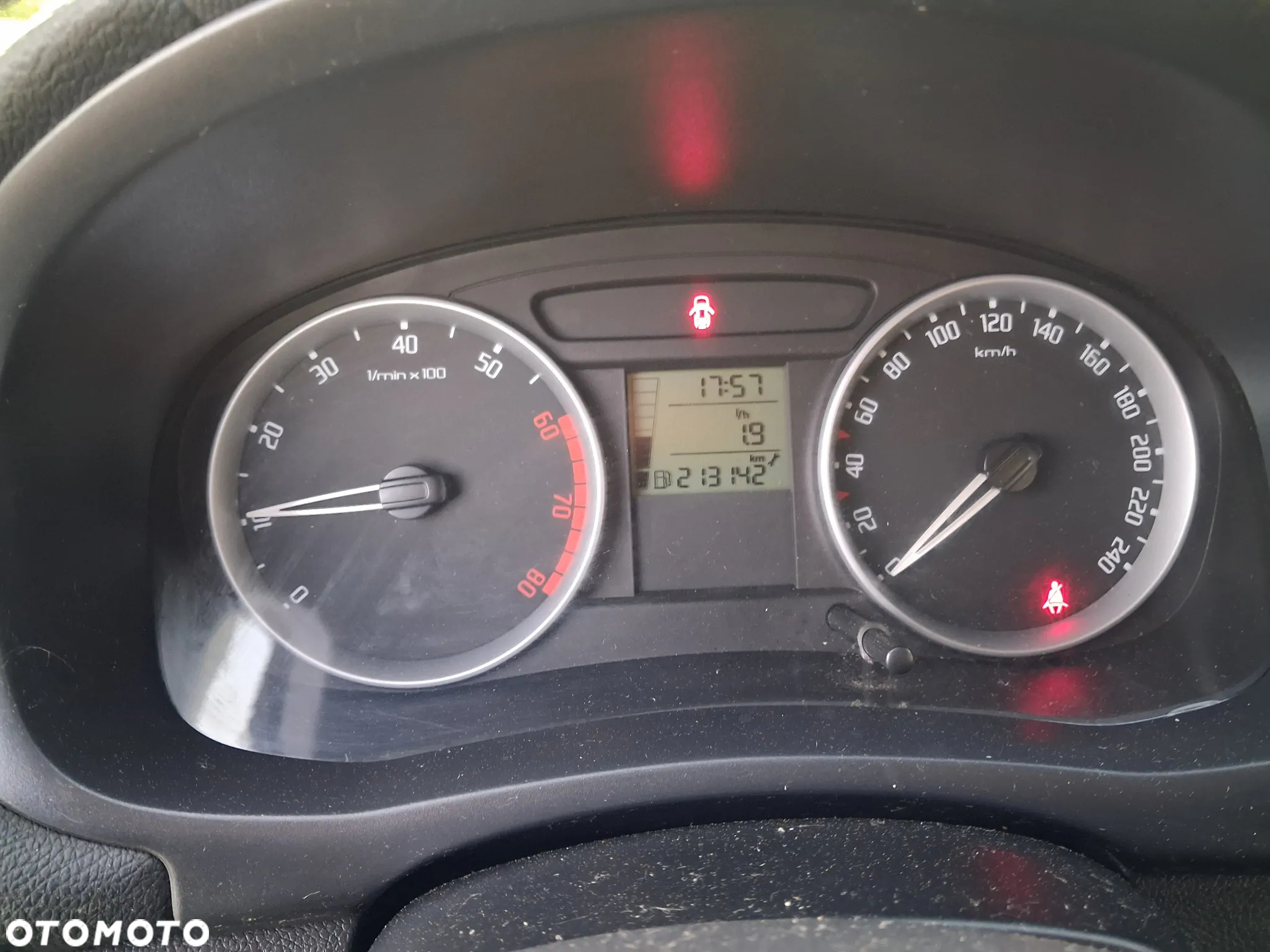 Skoda Fabia - 13