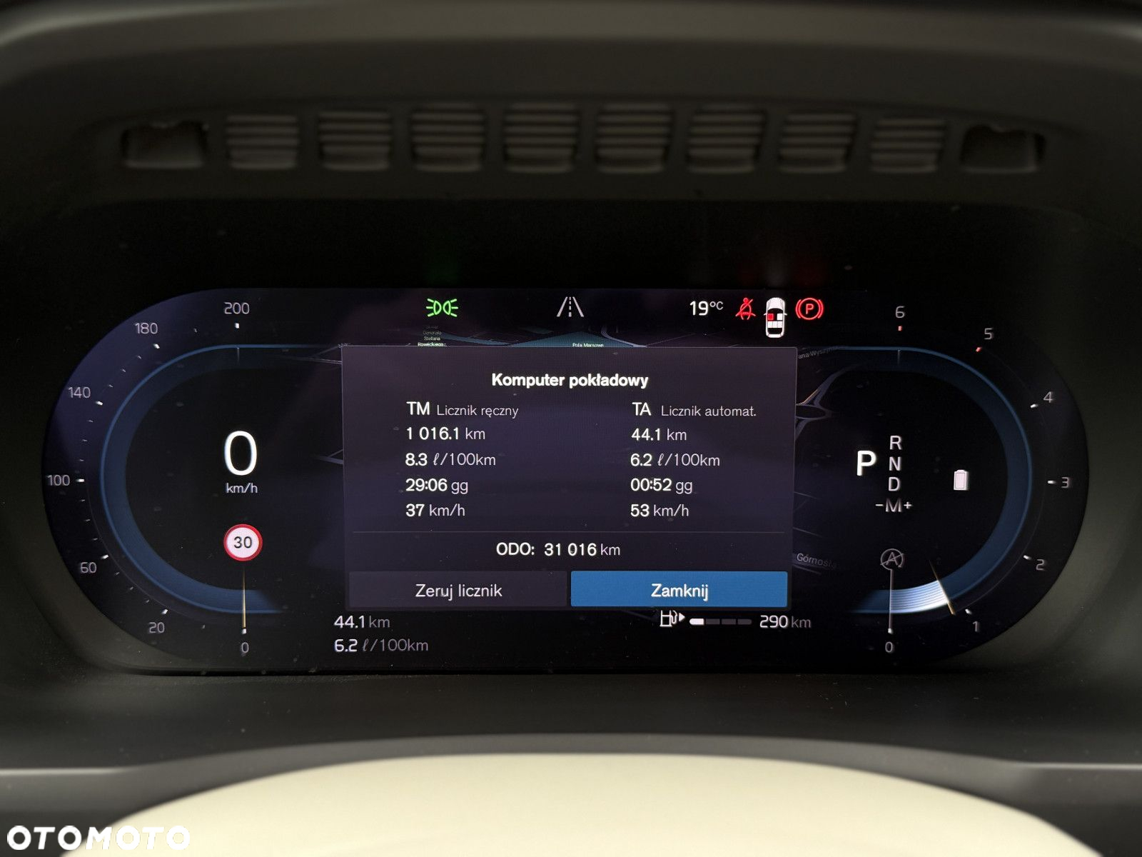 Volvo XC 90 - 8