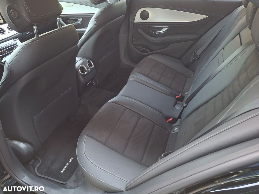 Mercedes-Benz E 300 9G-TRONIC AMG Line - 16