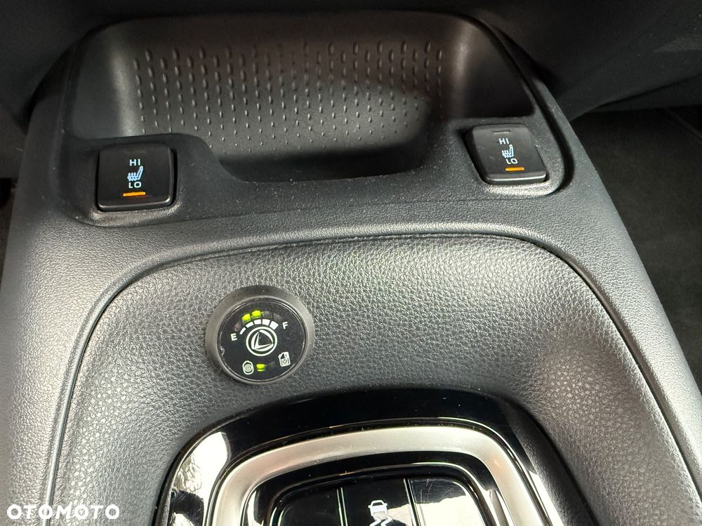 Toyota Corolla 1.5 Style - 25