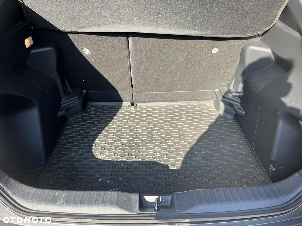 Toyota Yaris Cross Hybrid 1.5 Comfort - 13