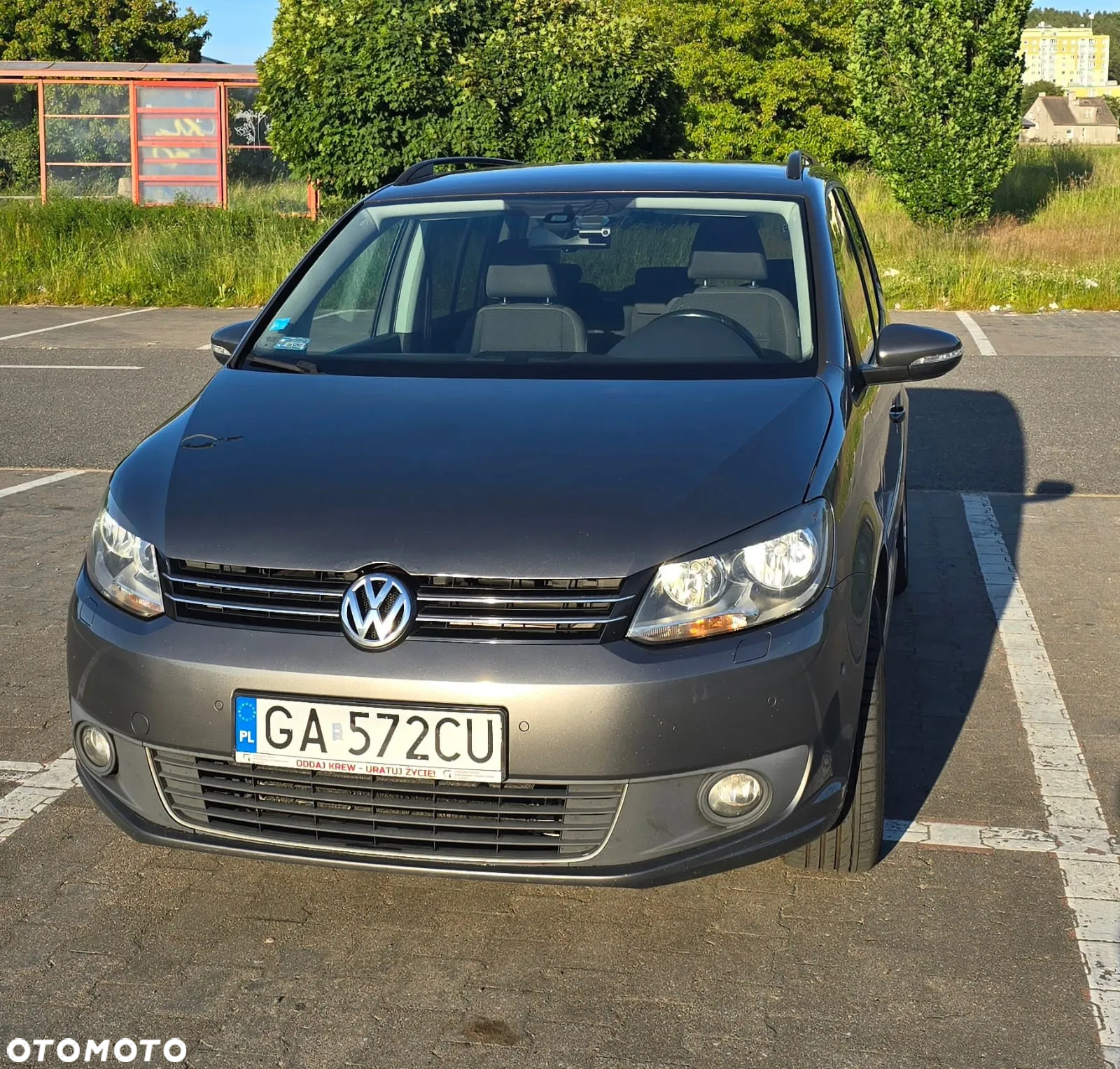 Volkswagen Touran 1.6 TDI DPF BlueMot Comfortline - 18