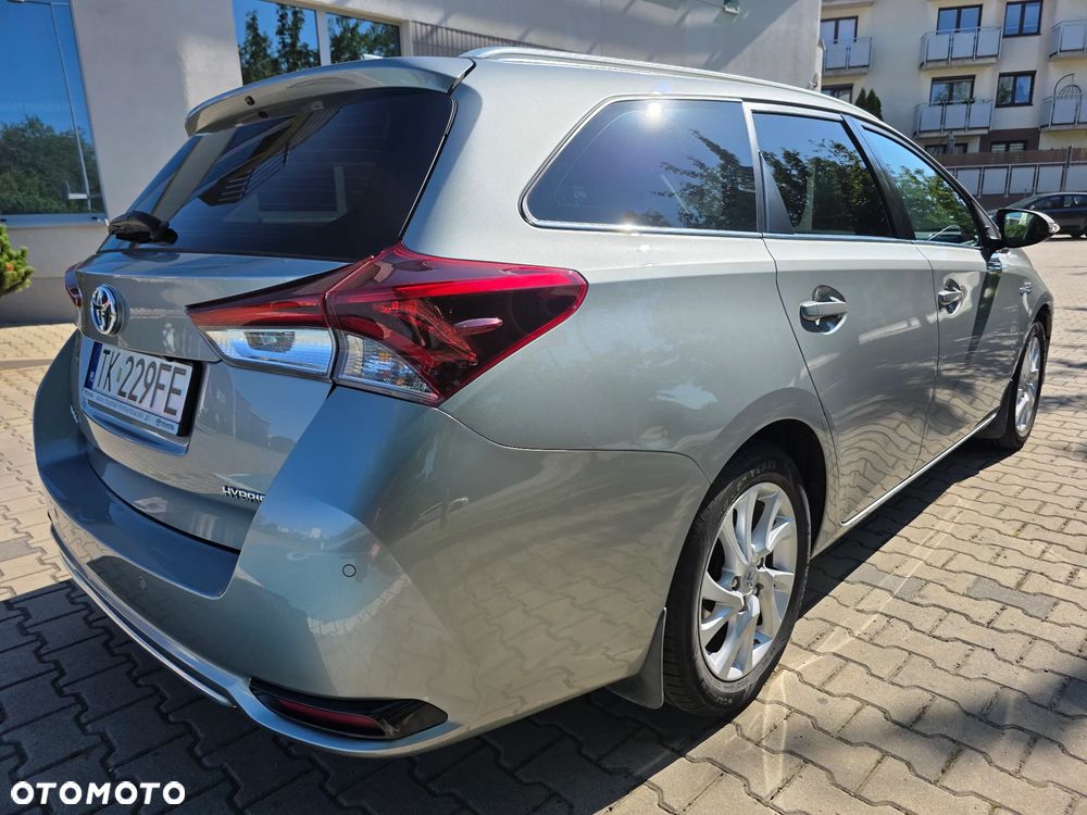 Toyota Auris - 5