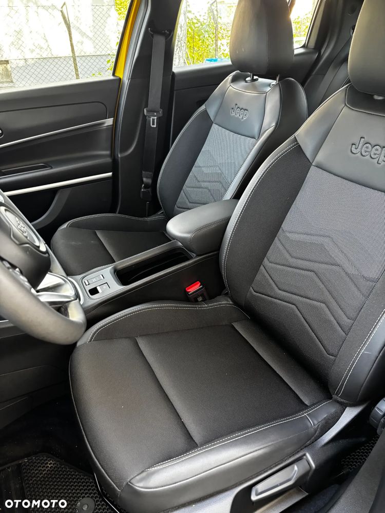 Jeep Avenger 1.2 GSE T3 Longitude FWD - 12
