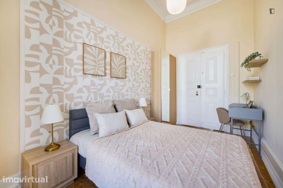 Quarto - localizado em Santos Lisbon - Grande imagem: 5/18