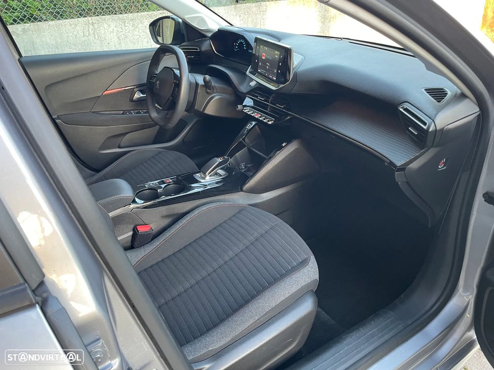 Peugeot e-208 50 kWh Active Pack - 23