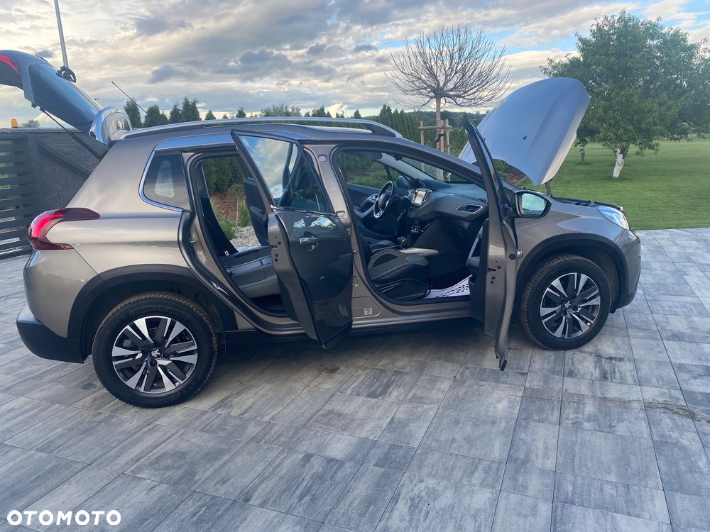 Peugeot 2008 PureTech 110 GPF Stop&Start EAT6 Allure - 18
