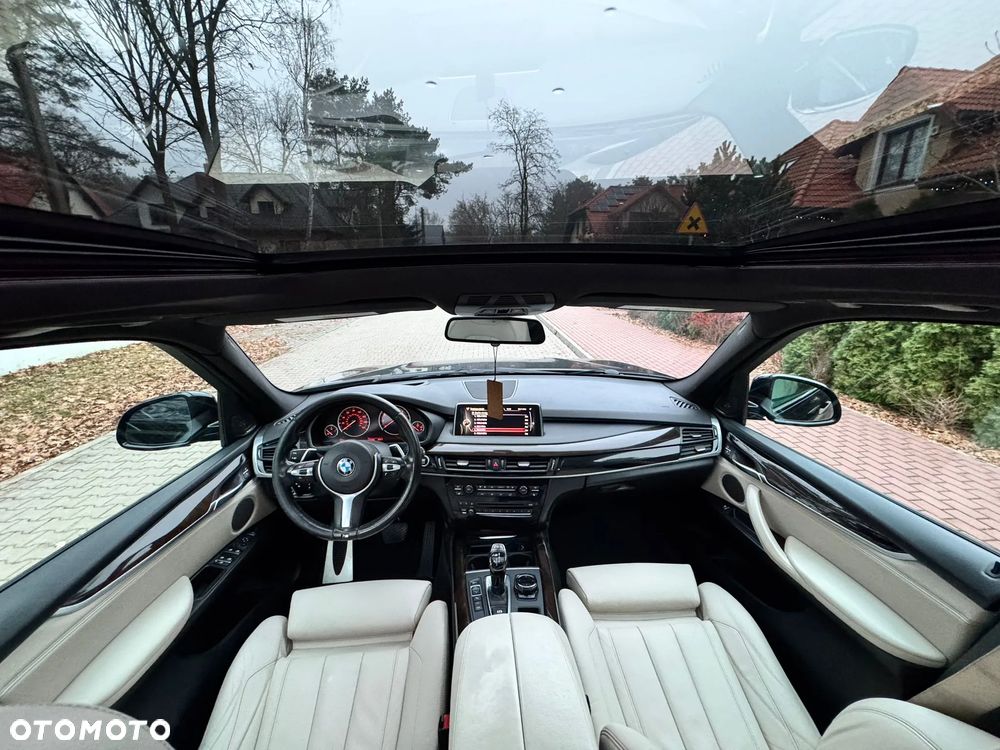 BMW X5 xDrive50i Sport-Aut - 8