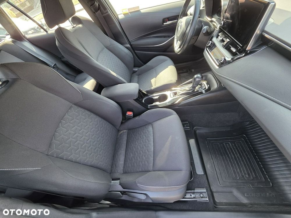 Toyota Corolla 1.8 Hybrid Comfort - 10