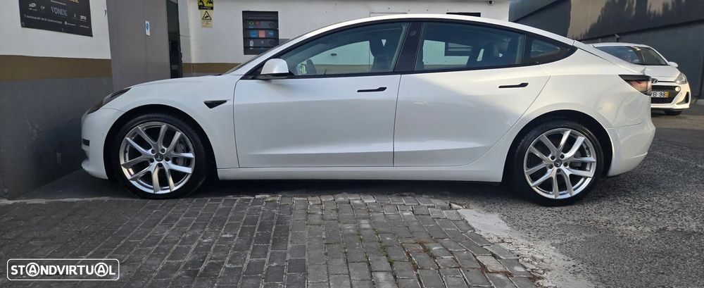 Tesla Model 3 Long-Range RWD - 19