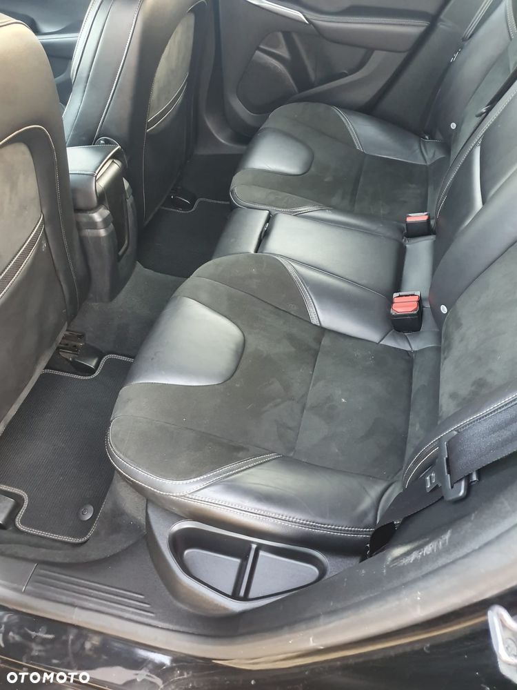 Volvo V40 D4 Drive-E R-Design Kinetic - 8