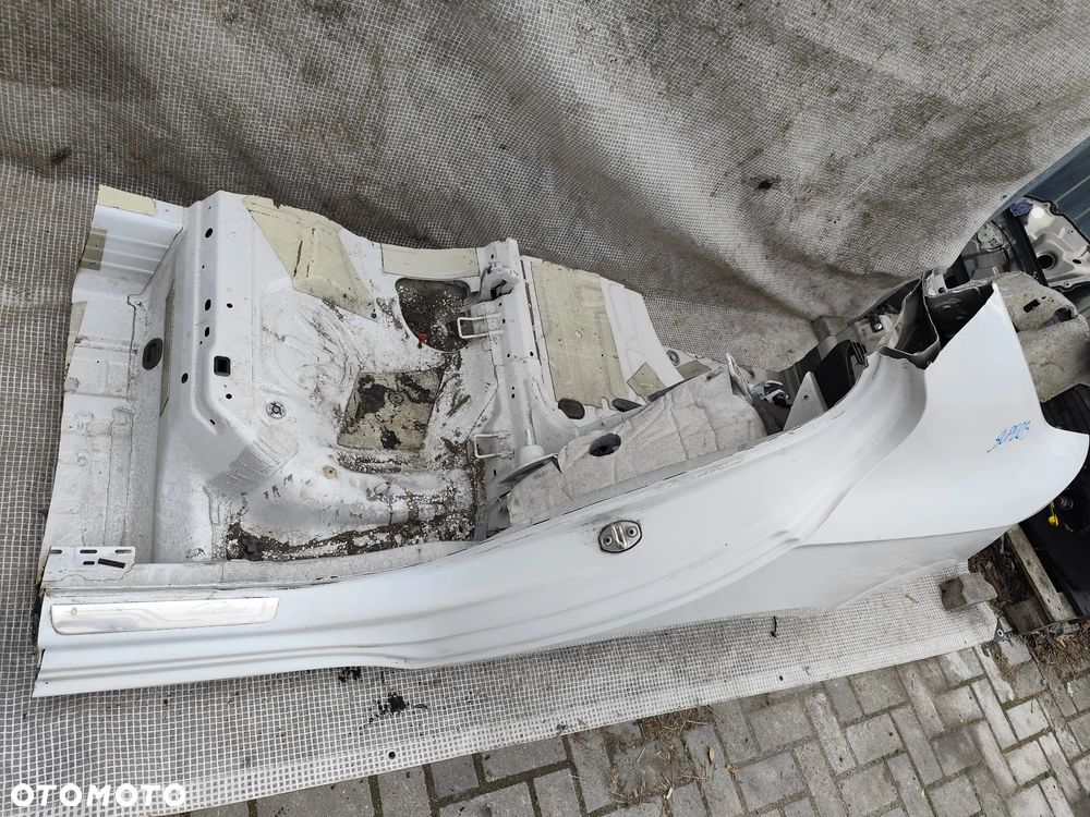 Skoda Superb III 3V0 Sedan Liftback Błotnik Lewy Tył Ćwiartka Lewa Tylna - 7