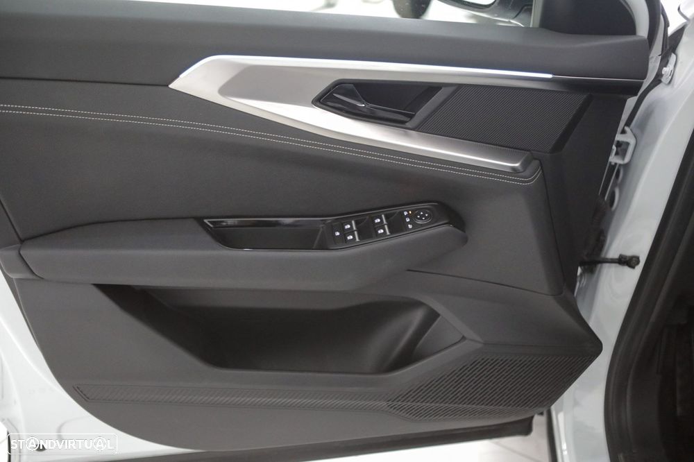 Renault Austral 1.2 E-Tech Techno - 16