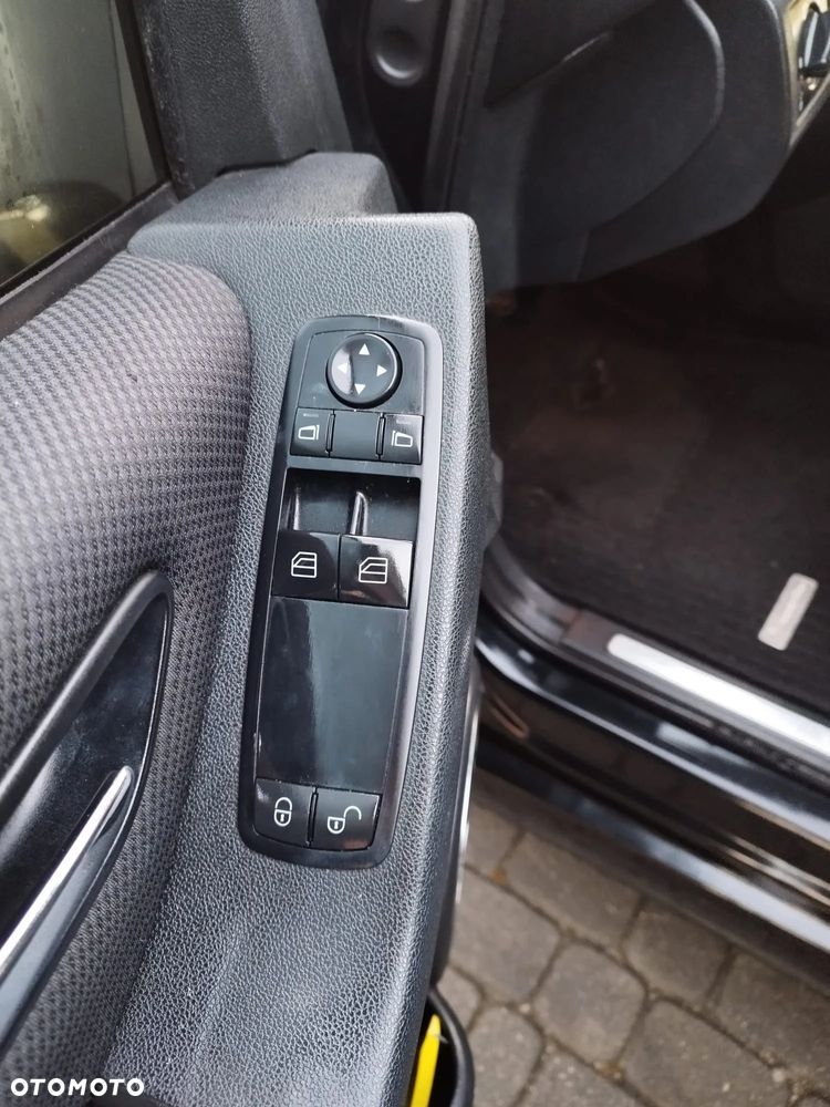 Mercedes-Benz Klasa B 170 Special Edition - 20