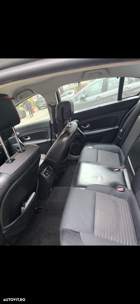 Renault Latitude - 9