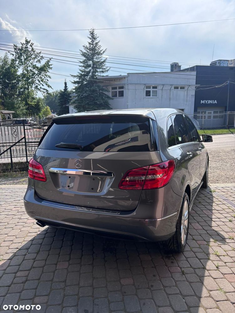 Mercedes-Benz Klasa B - 2