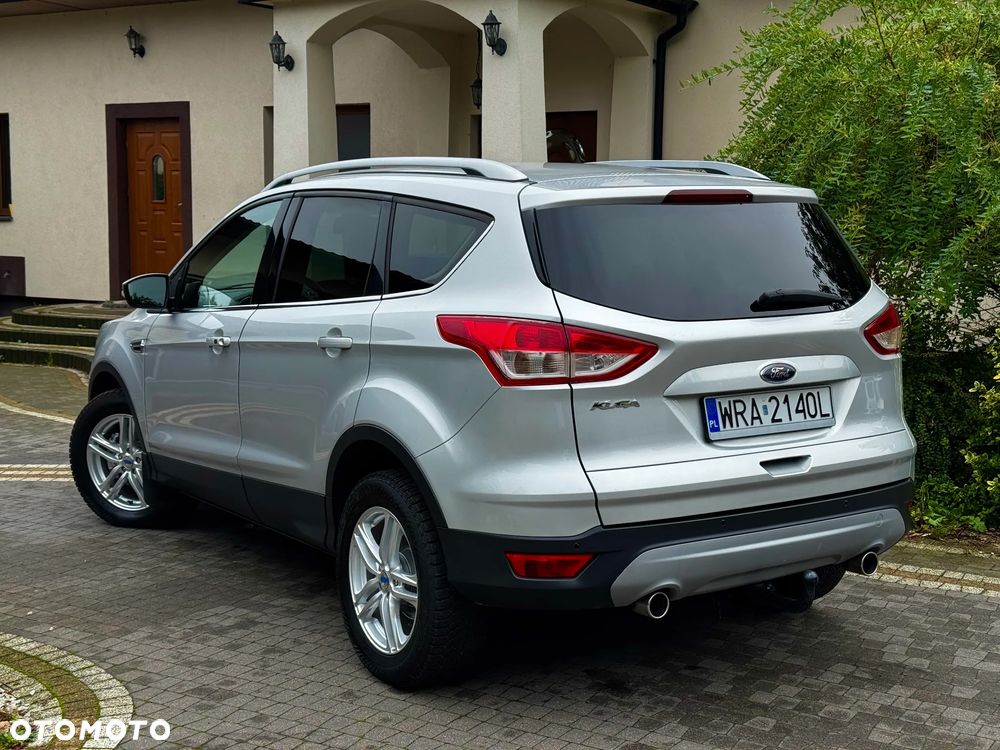 Ford Kuga 2.0 TDCi 4x4 Titanium - 4