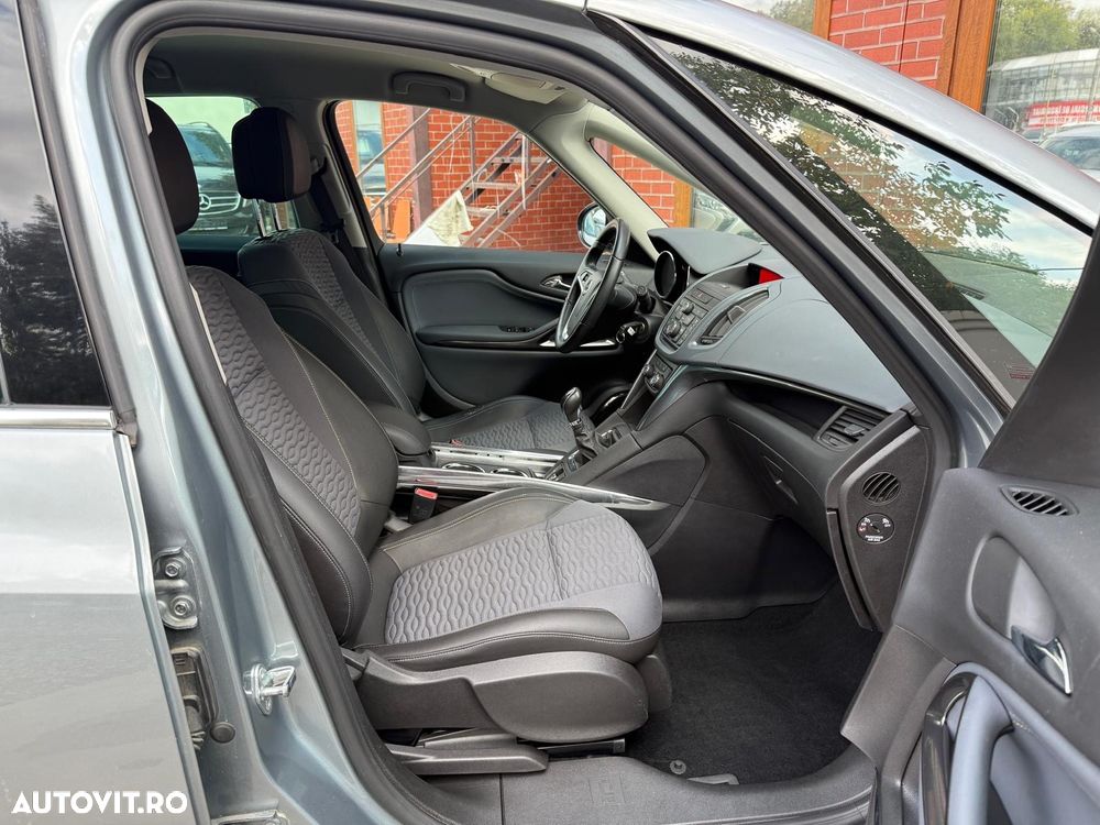 Opel Zafira Tourer 2.0 CDTI ECOTEC Cosmo - 22