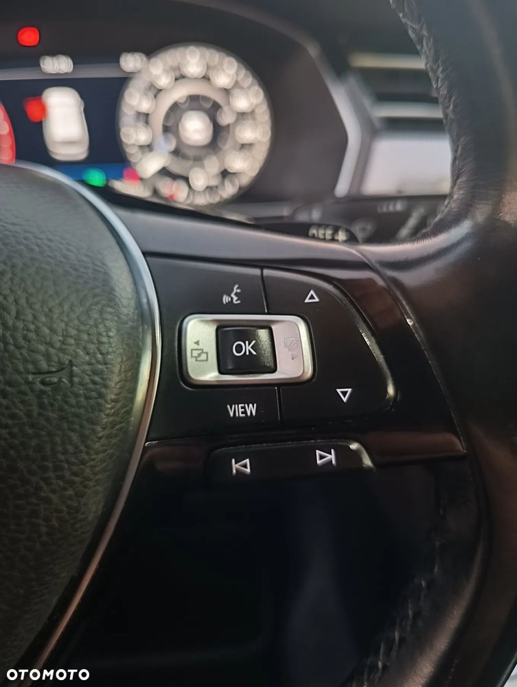 Volkswagen Passat ver-2-0-tdi-bmt-scr-4mot-highline-dsg7 - 33