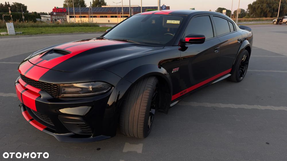 Dodge Charger 6.4 Scat Pack Widebody - 7